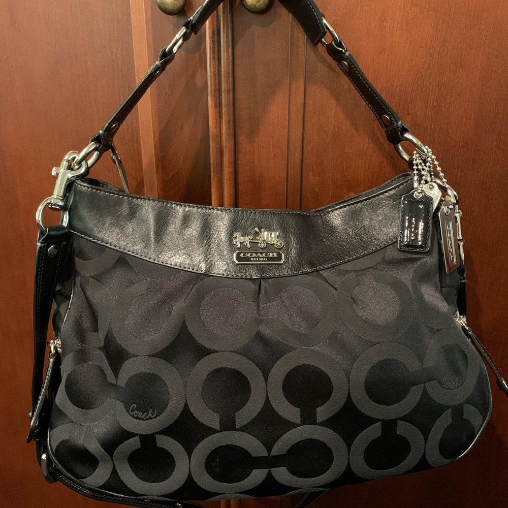 COACH Madison Audrey OP Art Black Satchel Purse.
